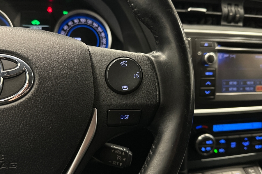 Toyota Auris vaihtoauto