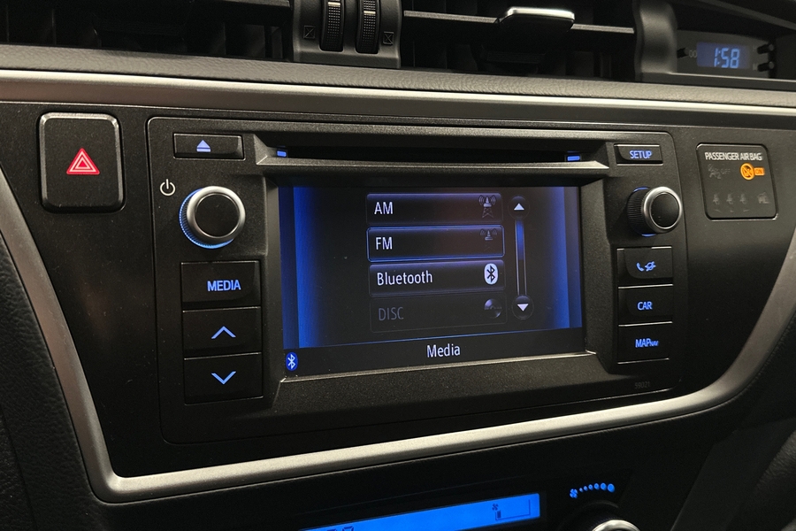 Toyota Auris vaihtoauto