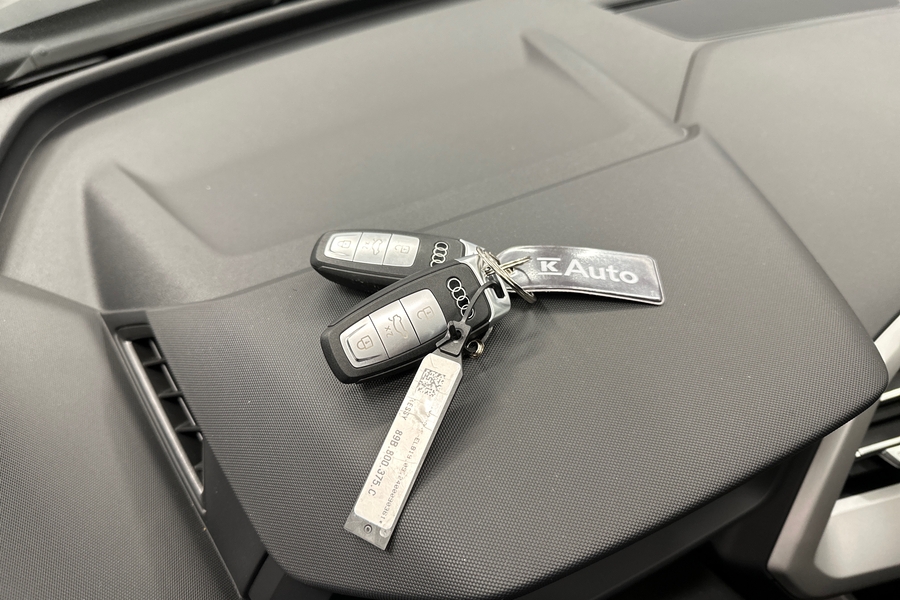 Audi Q4 e-tron vaihtoauto