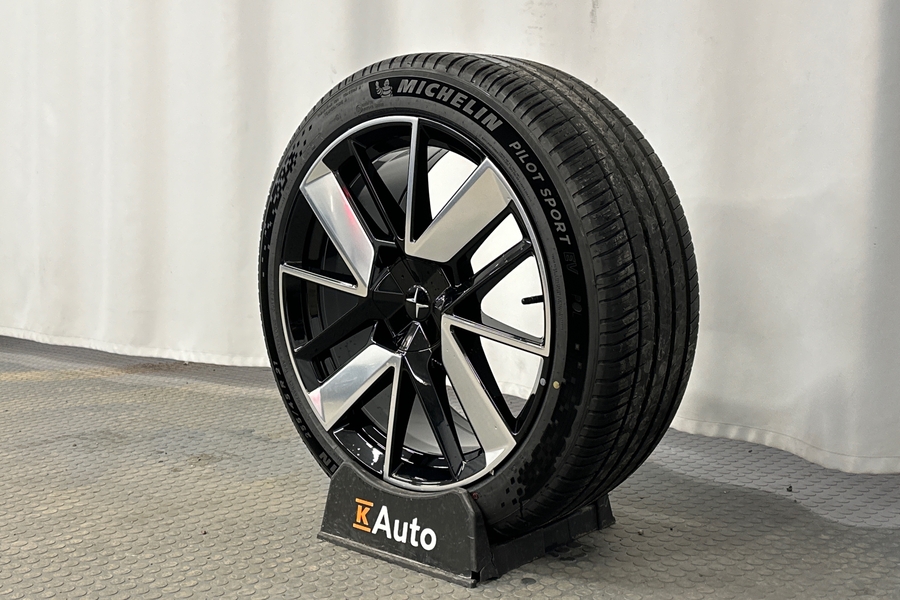 Polestar 4 vaihtoauto