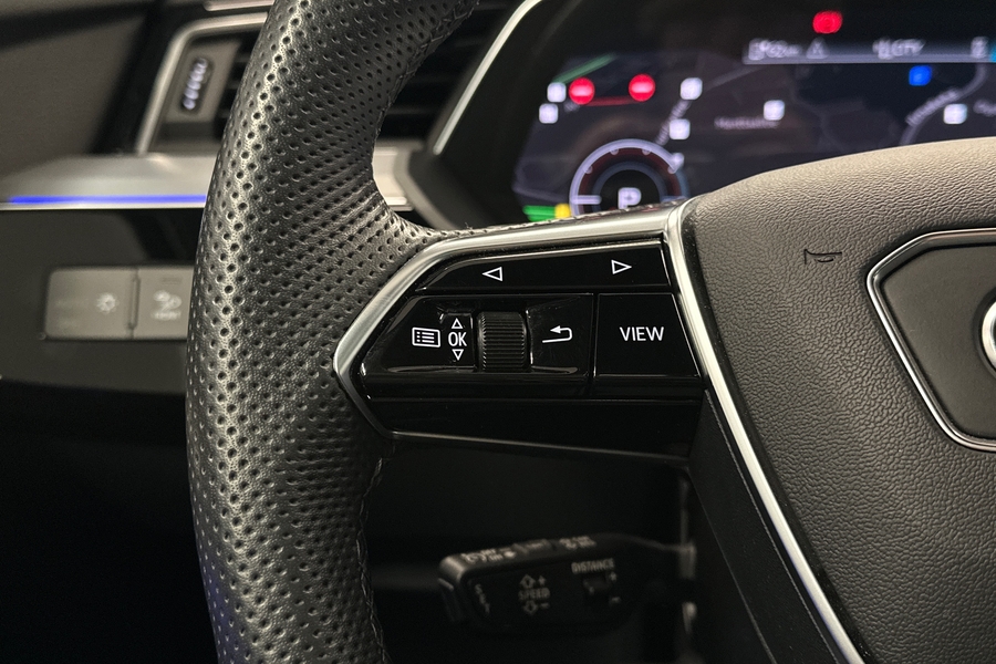 Audi Q8 e-tron vaihtoauto