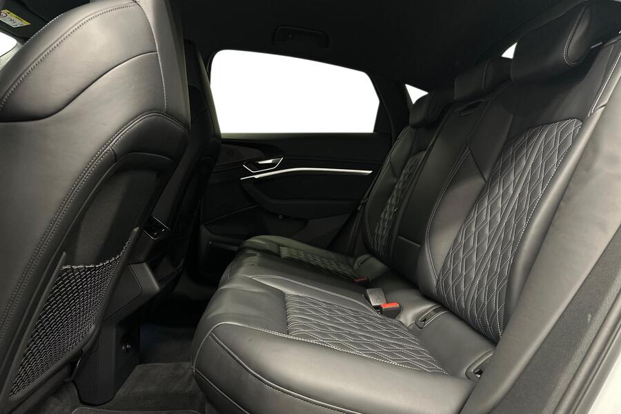 Audi e-tron vaihtoauto