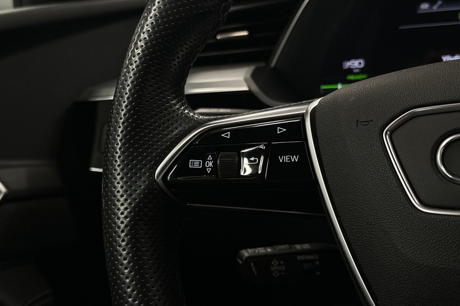 Audi e-tron vaihtoauto