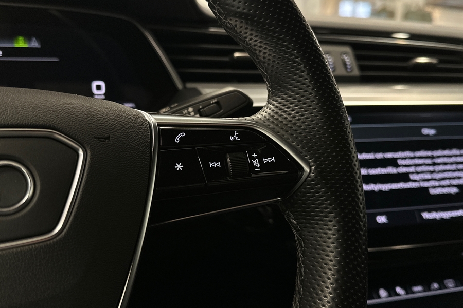 Audi e-tron vaihtoauto