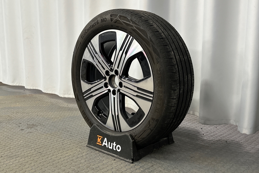 Mercedes-Benz EQB vaihtoauto