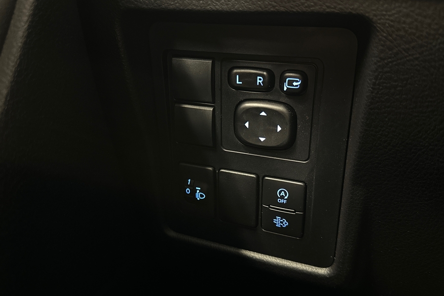 Toyota Land Cruiser vaihtoauto