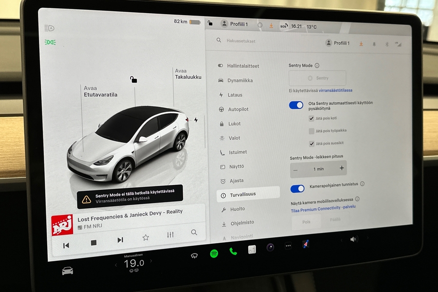 Tesla Model Y vaihtoauto