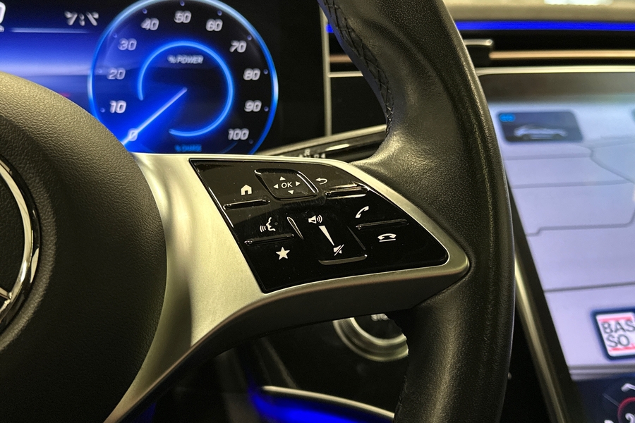 Mercedes-Benz EQE vaihtoauto