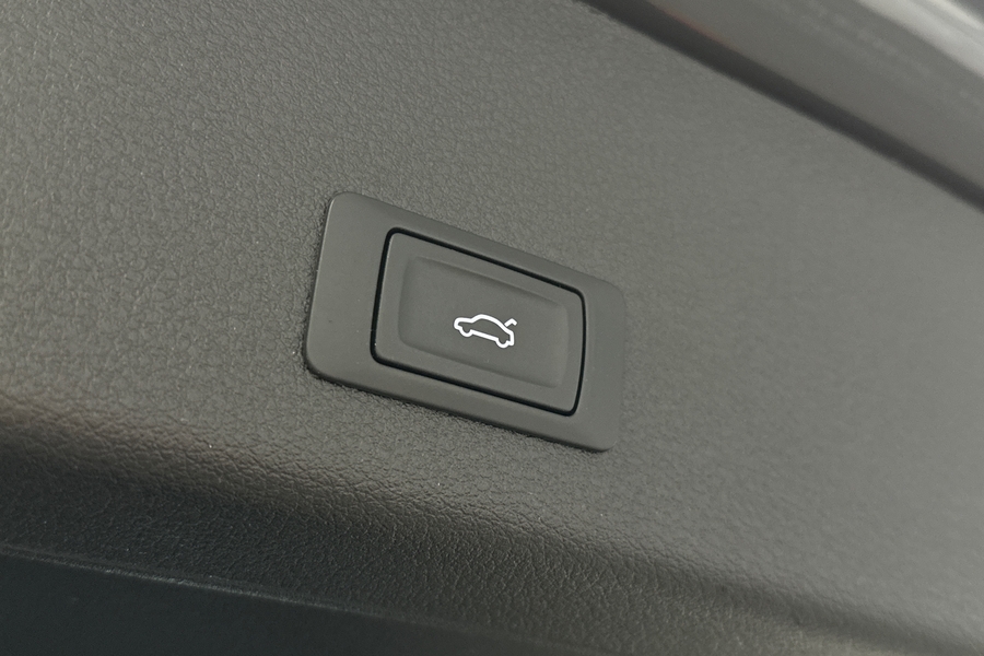 Audi Q8 e-tron vaihtoauto