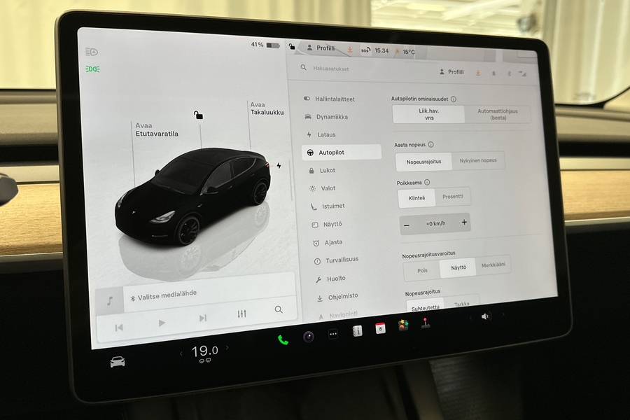 Tesla Model Y vaihtoauto