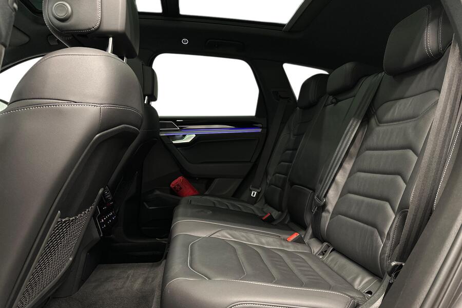 Volkswagen Touareg vaihtoauto