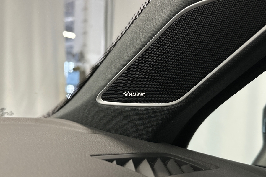 Volkswagen Touareg vaihtoauto