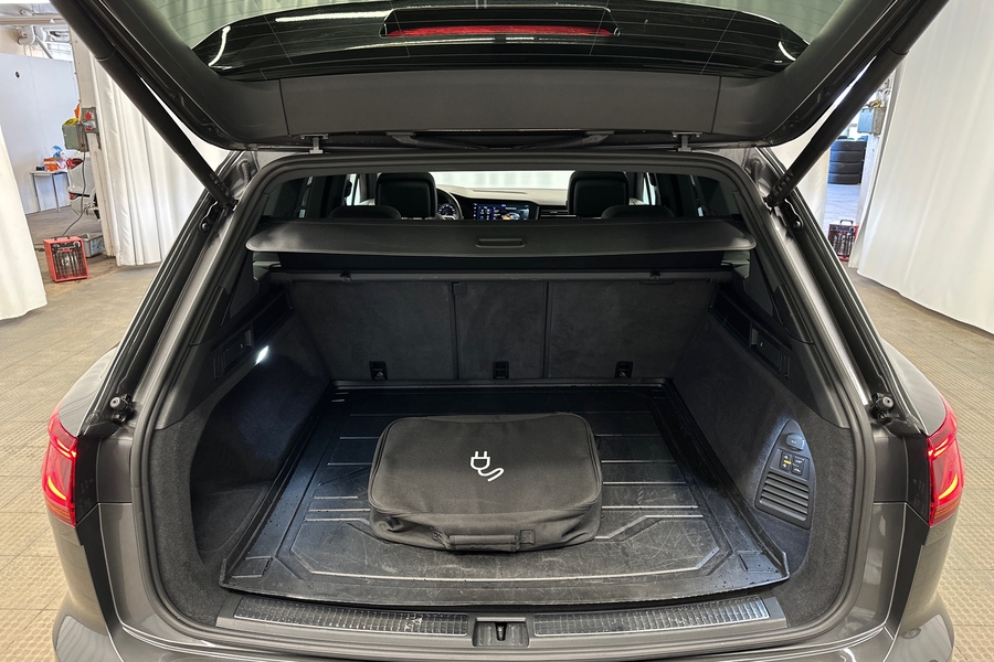 Volkswagen Touareg vaihtoauto