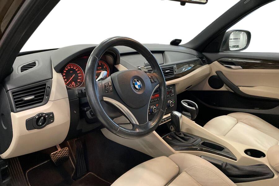 BMW X1 vaihtoauto