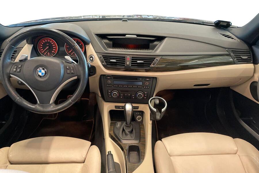 BMW X1 vaihtoauto