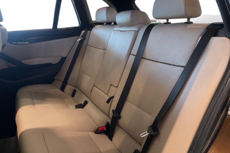BMW X1 vaihtoauto