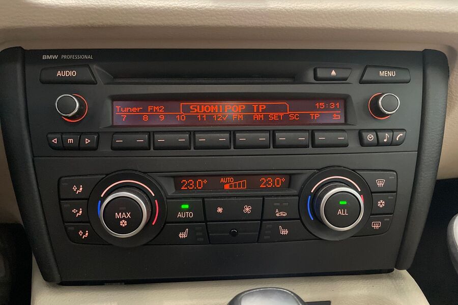 BMW X1 vaihtoauto