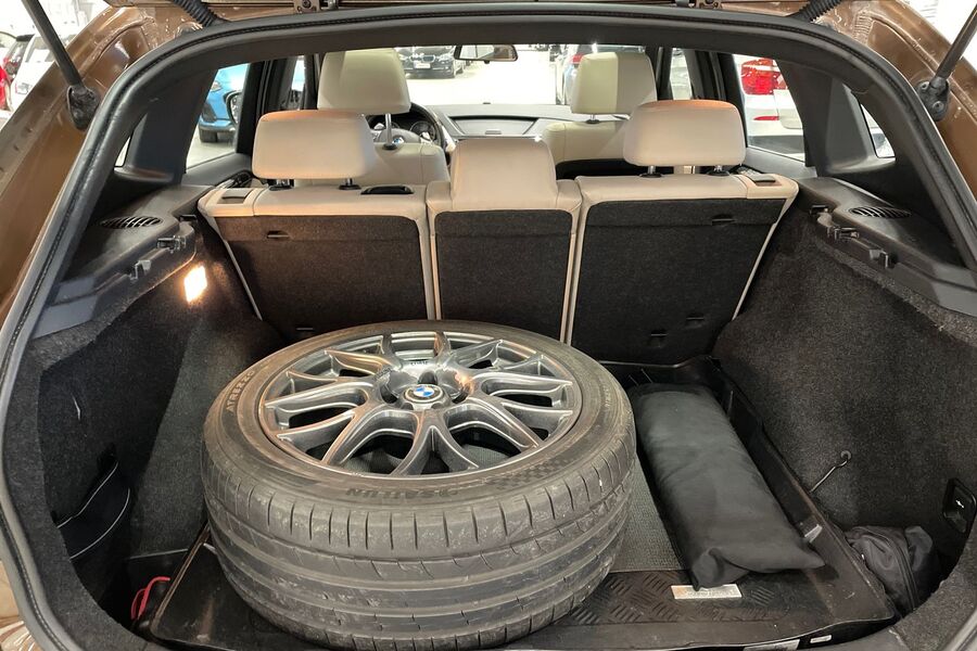 BMW X1 vaihtoauto