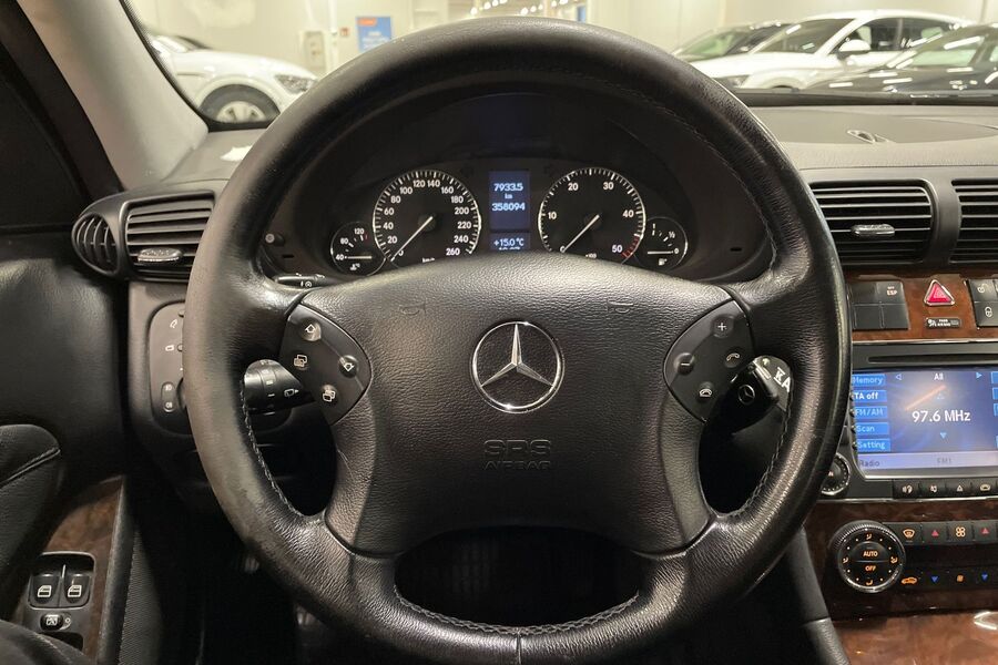 Mercedes-Benz C vaihtoauto