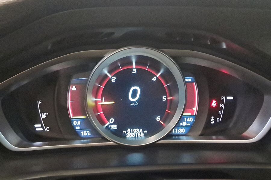 Volvo V40 Cross Country vaihtoauto