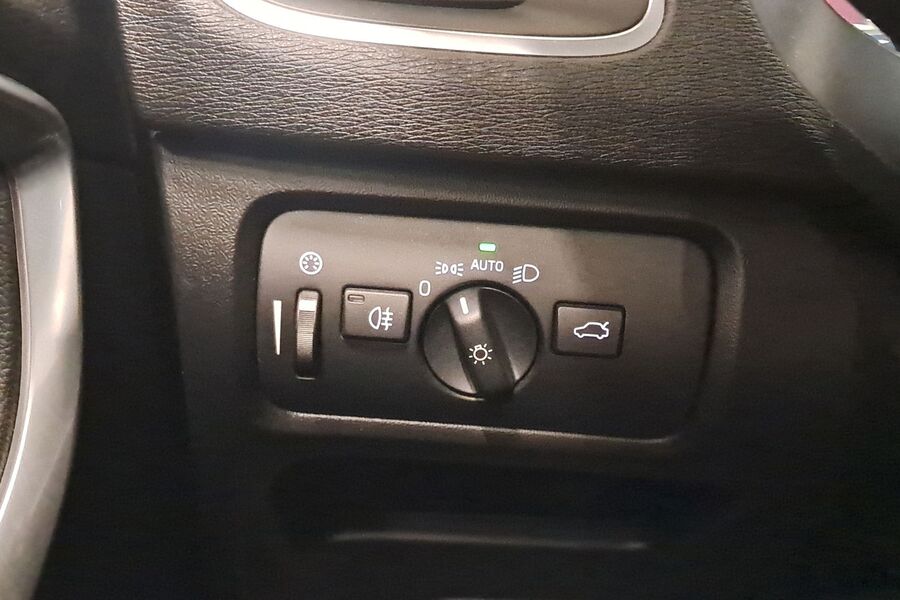 Volvo V40 Cross Country vaihtoauto