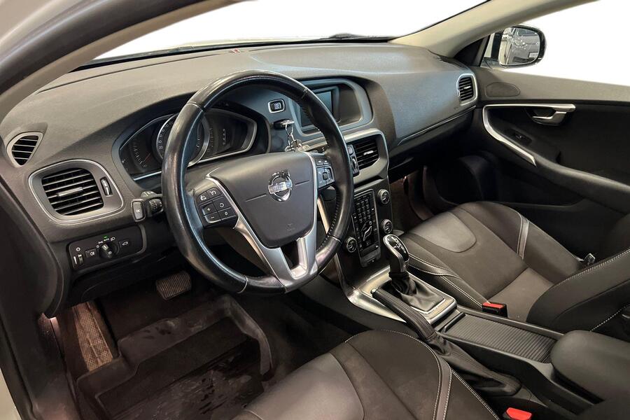 Volvo V40 vaihtoauto