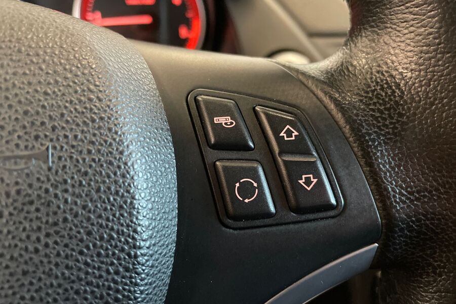 BMW X1 vaihtoauto