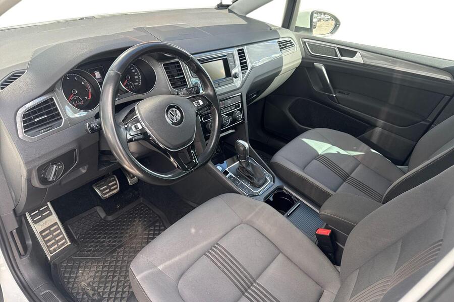 Volkswagen Golf Sportsvan vaihtoauto