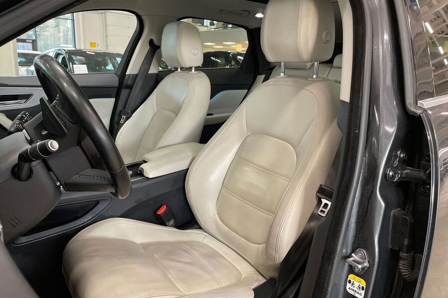 Jaguar F-PACE vaihtoauto