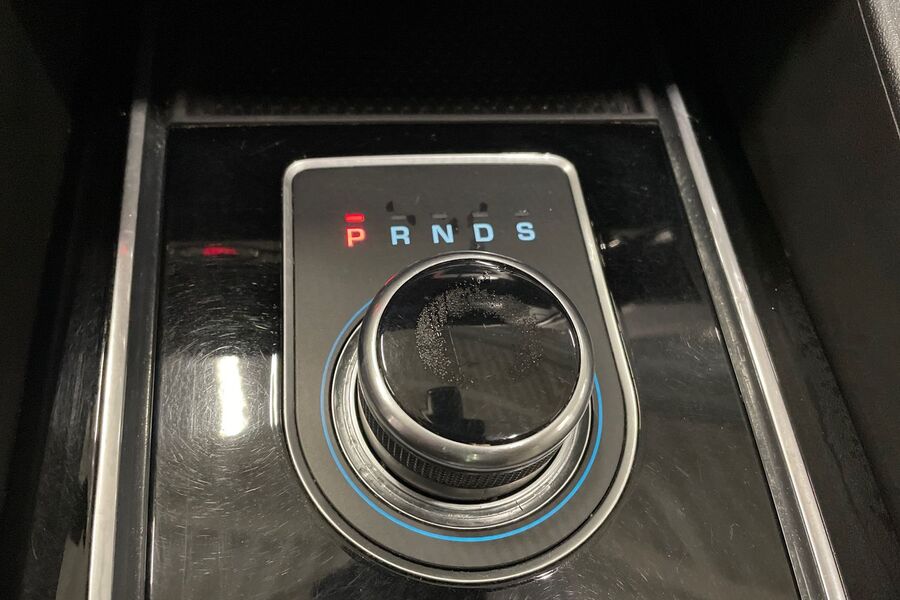 Jaguar F-PACE vaihtoauto