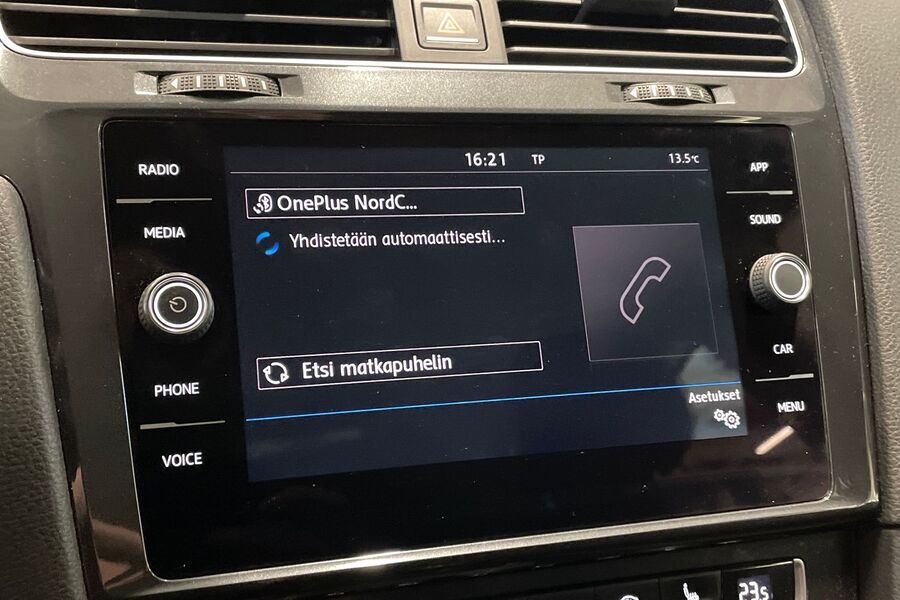 Volkswagen Golf vaihtoauto