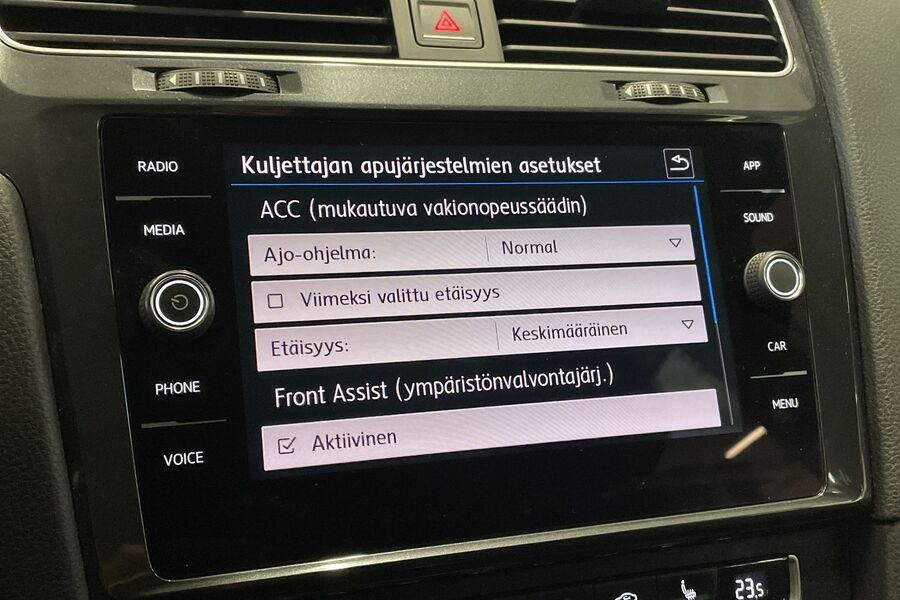 Volkswagen Golf vaihtoauto