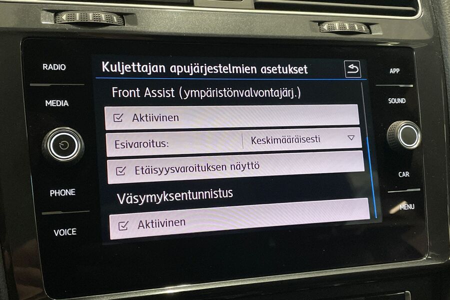 Volkswagen Golf vaihtoauto