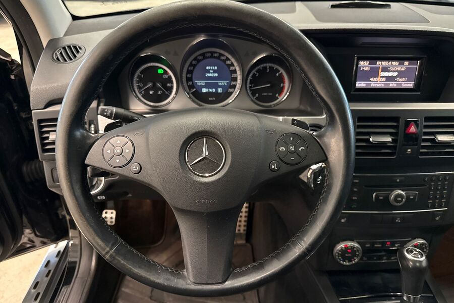 Mercedes-Benz GLK vaihtoauto