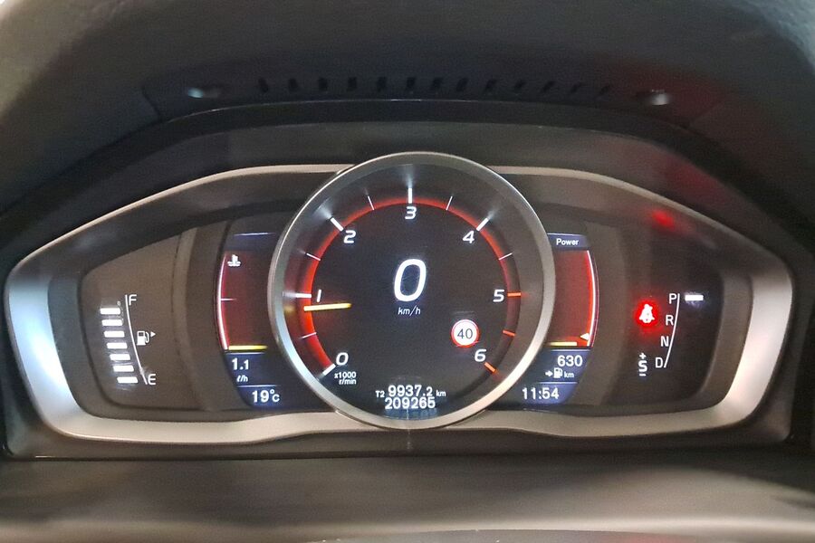 Volvo V70 vaihtoauto