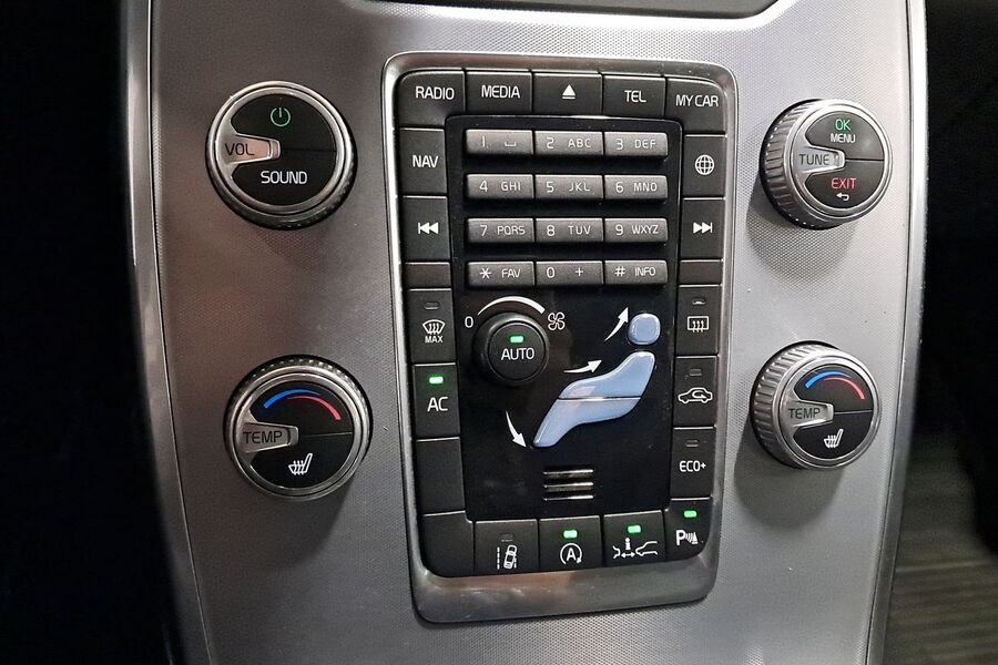 Volvo V70 vaihtoauto