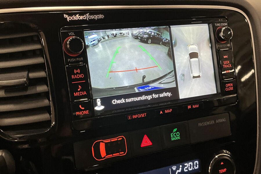 Mitsubishi Outlander PHEV vaihtoauto