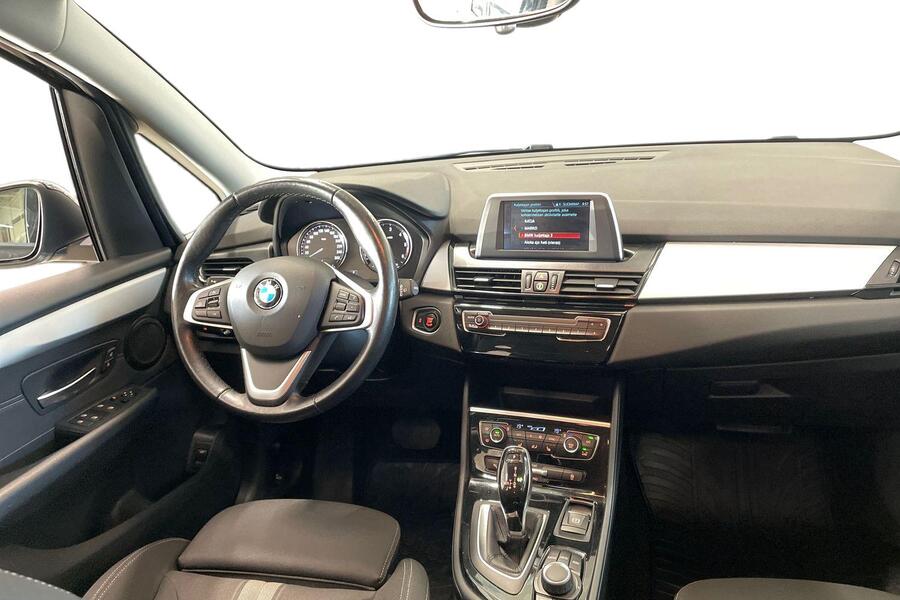 BMW 218 vaihtoauto