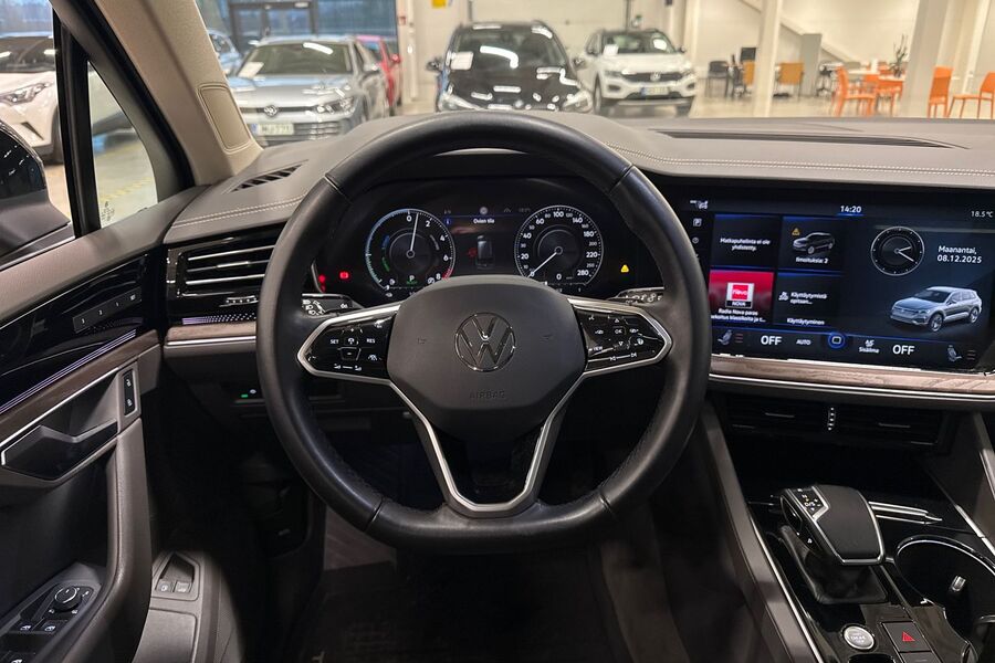 Volkswagen Touareg vaihtoauto