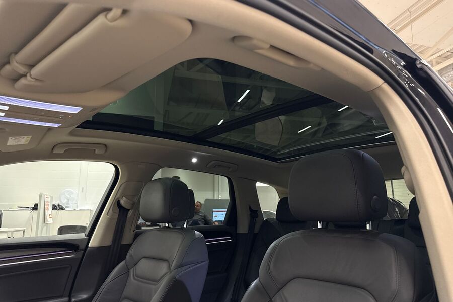 Volkswagen Touareg vaihtoauto