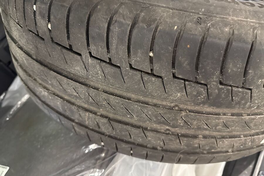 Volkswagen Touareg vaihtoauto