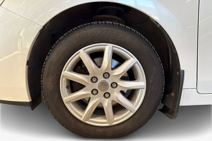 Toyota Verso vaihtoauto