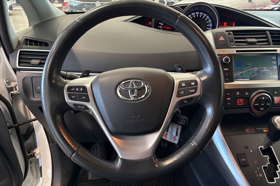 Toyota Verso vaihtoauto