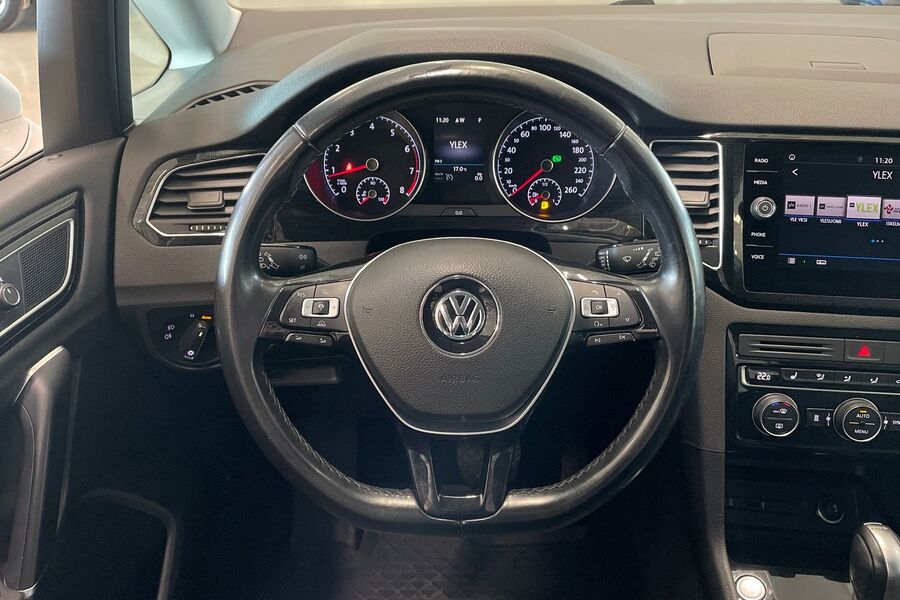 Volkswagen Golf Sportsvan vaihtoauto