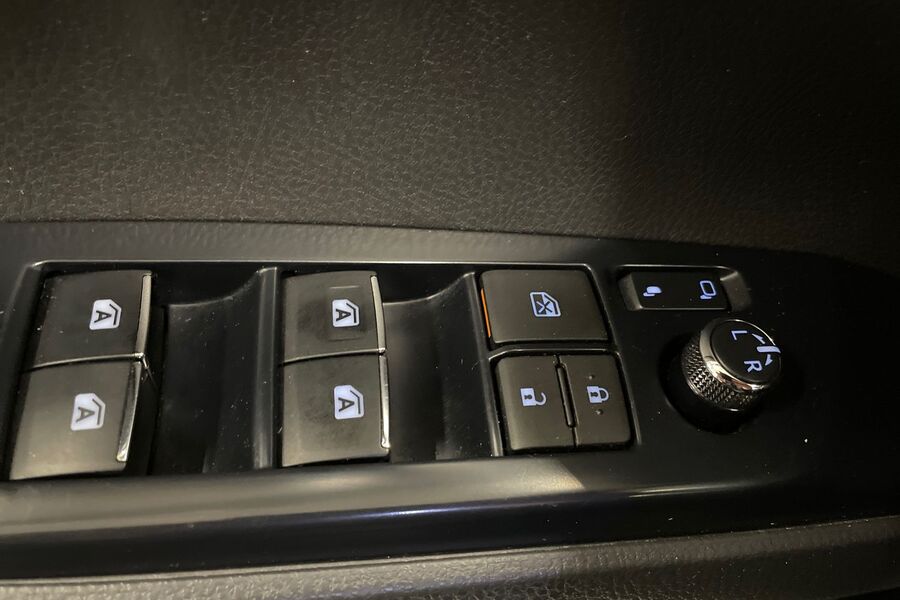 Toyota Camry vaihtoauto