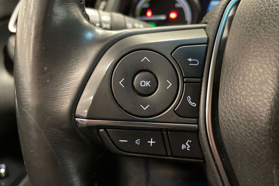 Toyota Camry vaihtoauto