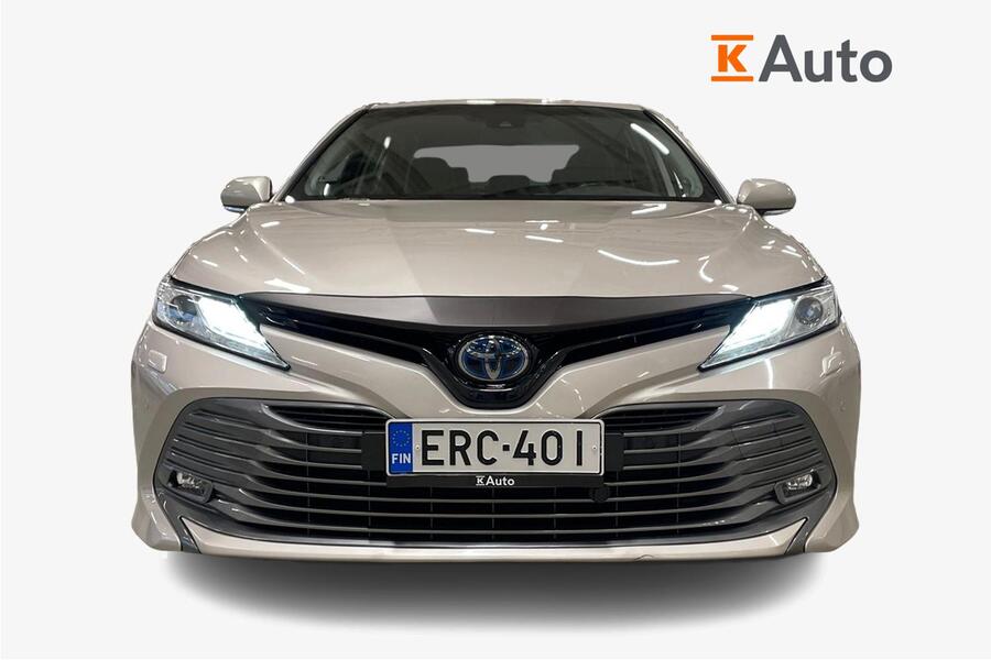 Toyota Camry vaihtoauto