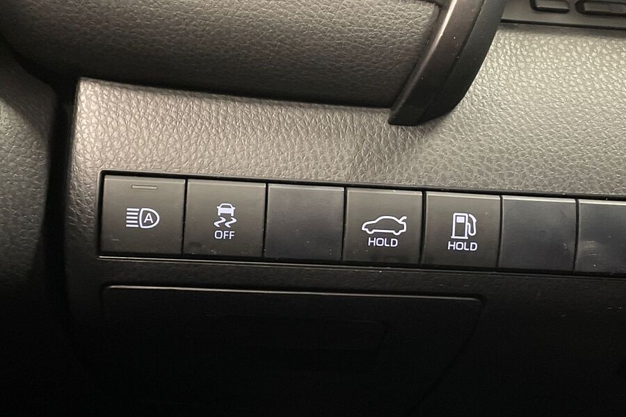 Toyota Camry vaihtoauto