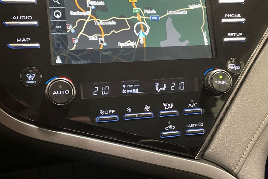 Toyota Camry vaihtoauto