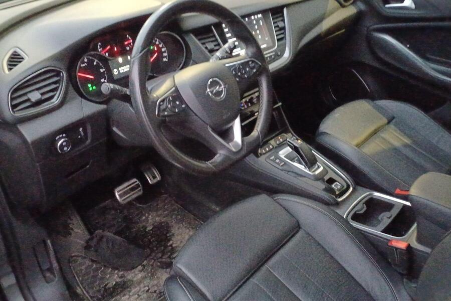 Opel Grandland X vaihtoauto